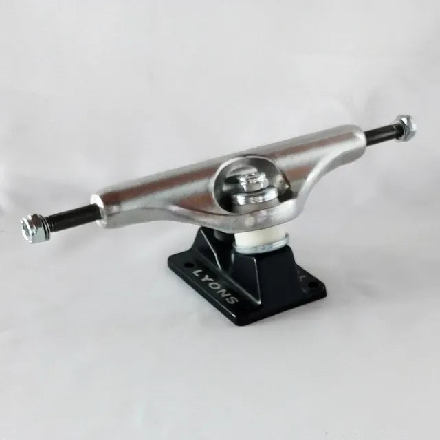 Truck Importado Lyons - Base Preta